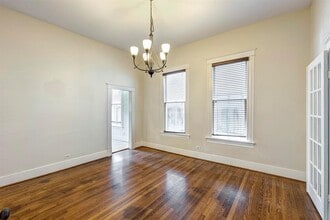 306 Dennis St, Unit #1 in Houston, TX - Building Photo - Building Photo