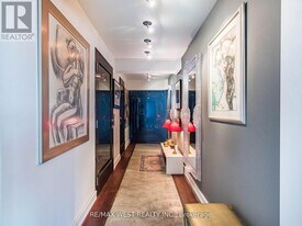 409 Bloor St E in Toronto, ON - Building Photo