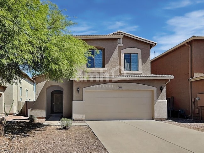 property at 8852 W Hess St
