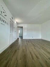 651 NW 42nd Ct, Unit 118 in Deerfield Beach, FL - Foto de edificio - Building Photo