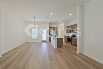 112 Hendrix Rd in Carencro, LA - Building Photo - Building Photo