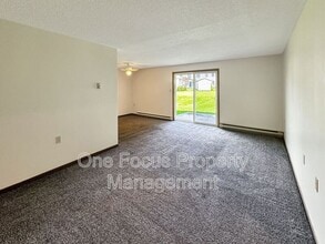 2 Nancy Dr in Mill Hall, PA - Building Photo - Building Photo