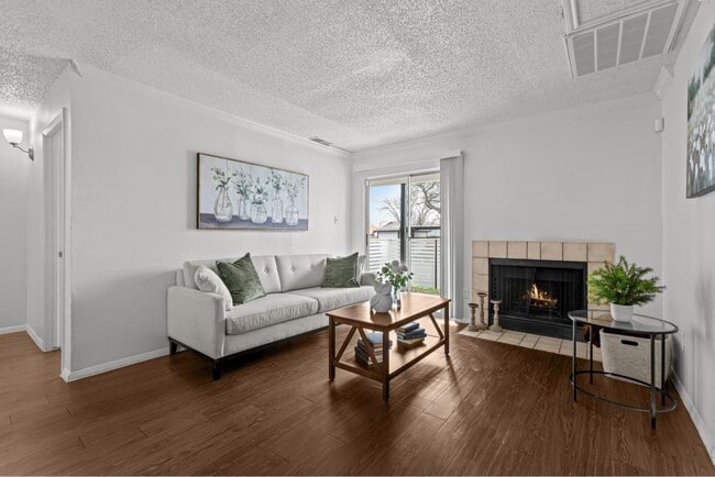 11701 Metric Blvd, Unit 0212 in Austin, TX - Building Photo - Building Photo