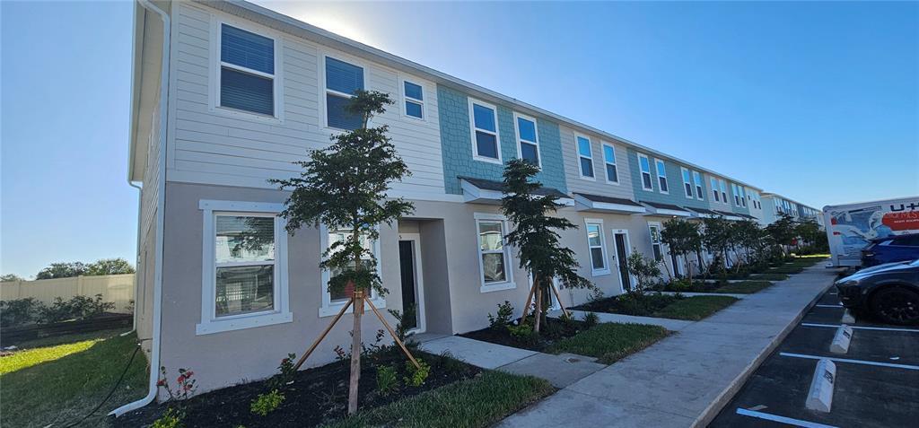 8581 Daybreak St in Sarasota, FL - Building Photo