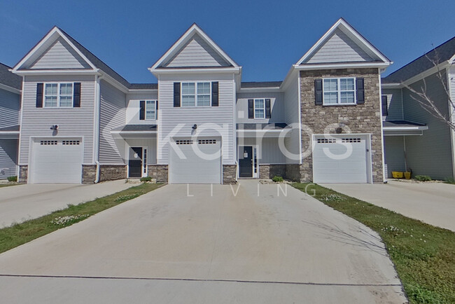 property at 3713 Oak Leaf Wy
