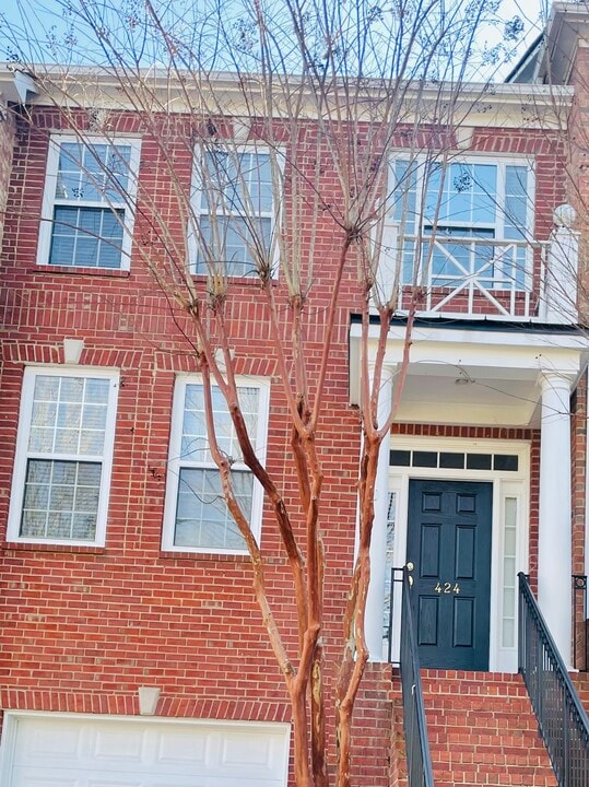 424 Tioram Ln SE in Smyrna, GA - Building Photo