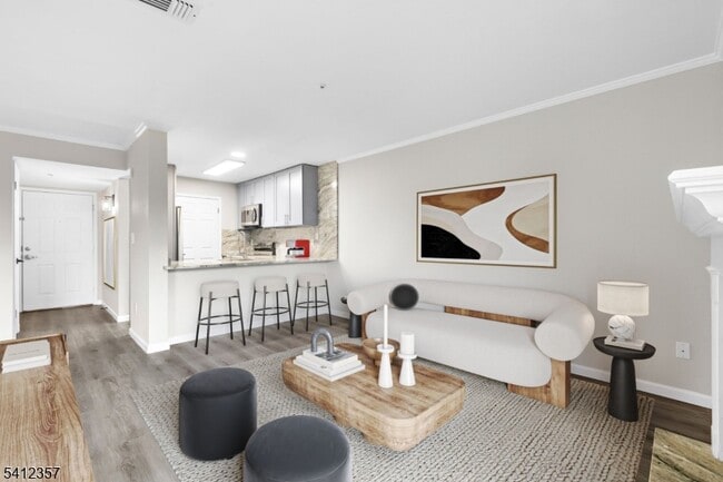 690 NJ-23 in Wayne, NJ - Foto de edificio - Building Photo