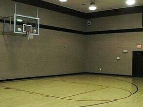 9480 Virginia Center Blvd, Unit 9 in Vienna, VA - Building Photo - Building Photo