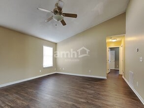 4435 Hawk Watch Way in Dayton, OH - Building Photo - Building Photo