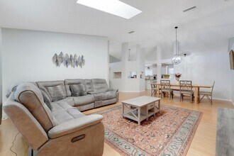 8605 Windy Cir in Boynton Beach, FL - Building Photo - Building Photo