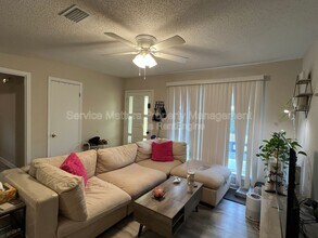 303 Newcastle Dr in Fort Walton Beach, FL - Building Photo - Building Photo