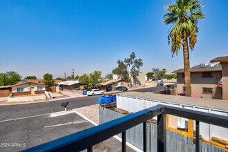 9631 N 12th Ave in Phoenix, AZ - Building Photo - Building Photo