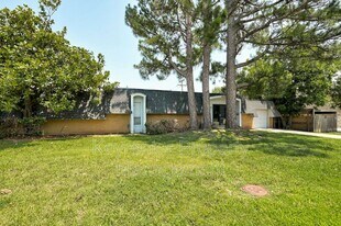 4312 NW 42nd Terrace