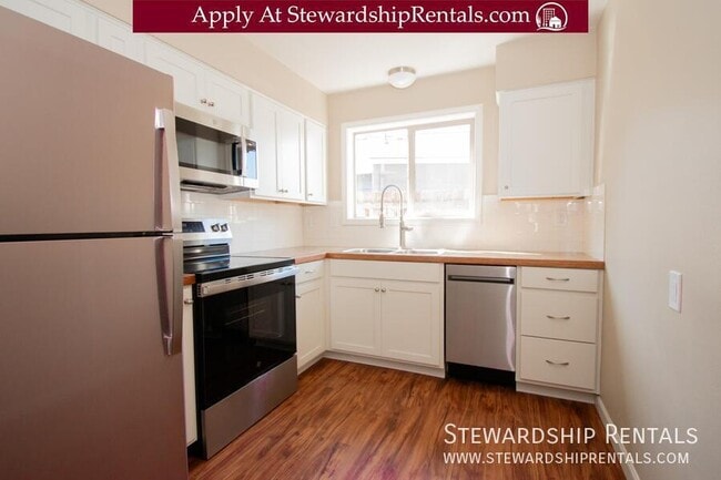 32786 E Pearl St in Eugene, OR - Building Photo - Building Photo