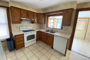 850 N Main Ave, Unit APT 2 in Scranton, PA - Building Photo