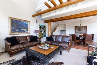 4 Lower Saddle Ridge Rd in Big Sky, MT - Building Photo - Building Photo