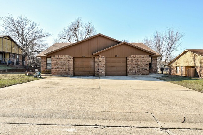property at 1104 Tall Oaks Dr
