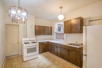 701 Mifflin Ave, Unit 5 in Pittsburgh, PA - Building Photo - Building Photo