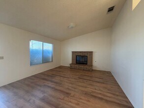 1245 Everglades Ct in Barstow, CA - Building Photo - Building Photo