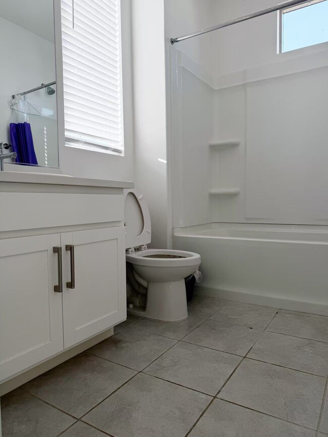 134 Episode in Irvine, CA - Building Photo - Building Photo