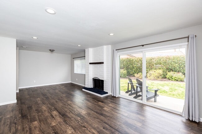 8844 Griffith Park Way in Santee, CA - Building Photo - Building Photo