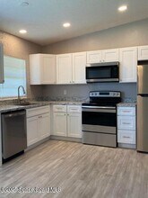 127 Roosevelt Ave in Cocoa Beach, FL - Building Photo - Building Photo