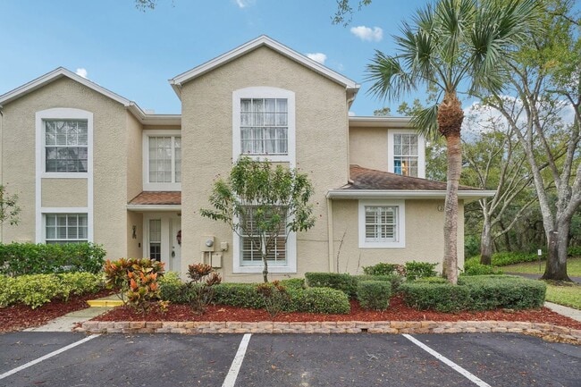 property at 2243 Andover Cir