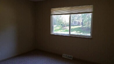 6422 Offshore Dr in Madison, WI - Building Photo - Building Photo