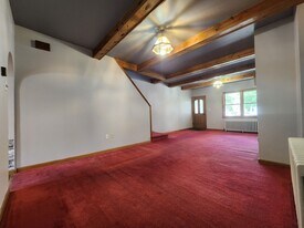 11 Lewis St in Minersville, PA - Building Photo