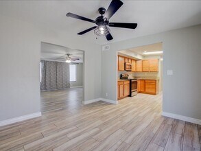 843 S Sarnoff Dr in Tucson, AZ - Building Photo - Building Photo