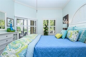 7106 Lone Oak Blvd in Naples, FL - Building Photo - Building Photo