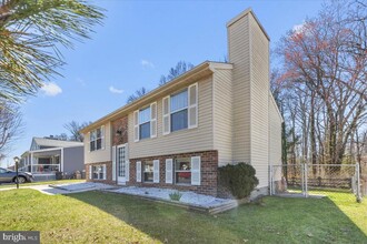 1947 Sue Creek Dr in Essex, MD - Building Photo - Building Photo