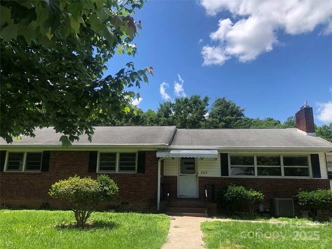 property at 225 N Generals Blvd