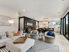 3406 E 17th St in Austin, TX - Building Photo - Building Photo