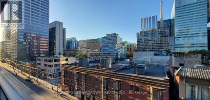 111 Elizabeth St in Toronto, ON - Building Photo - Building Photo