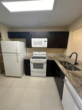 860 NE 207th Ter in Miami, FL - Building Photo - Building Photo