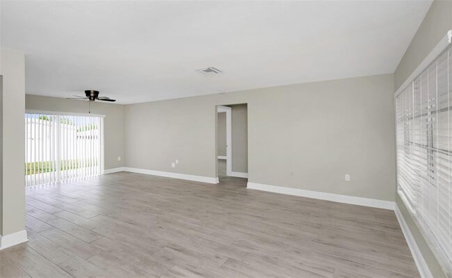 105 Timberview Dr in Safety Harbor, FL - Building Photo - Building Photo
