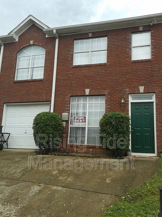 106 Sommersby Cir in Pelham, AL - Building Photo