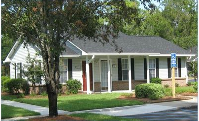 Magnolia Village in Walterboro, SC - Building Photo