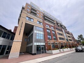 652 Princess St in Kingston, ON - Building Photo