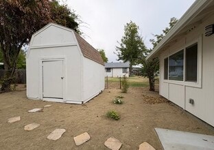 120 Berry St in Roseville, CA - Building Photo - Building Photo