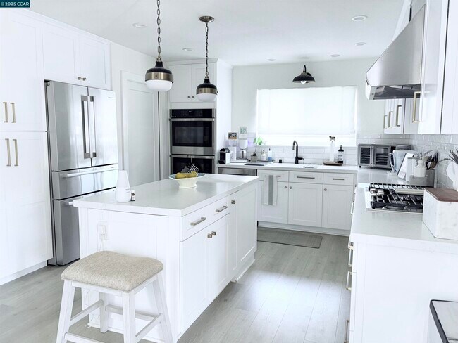 property at 2313 Bundros Ct