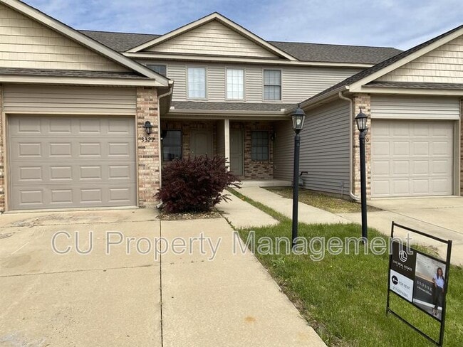 property at 3320 Stoneway Ct