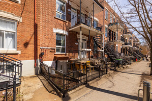 5801-5805 2E Av in Montréal, QC - Building Photo