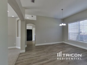 11306 Wesley Lake Dr in Jacksonville, FL - Building Photo - Building Photo