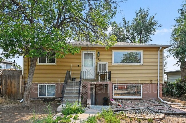 property at 954 Winona Ct