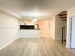 3339 Virginia St, Unit PH-26 in Miami, FL - Building Photo - Building Photo