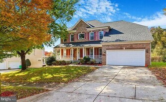 12607 Piscataway Landing Dr in Clinton, MD - Building Photo
