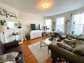 1524 Tremont St, Unit 2 in Boston, MA - Building Photo