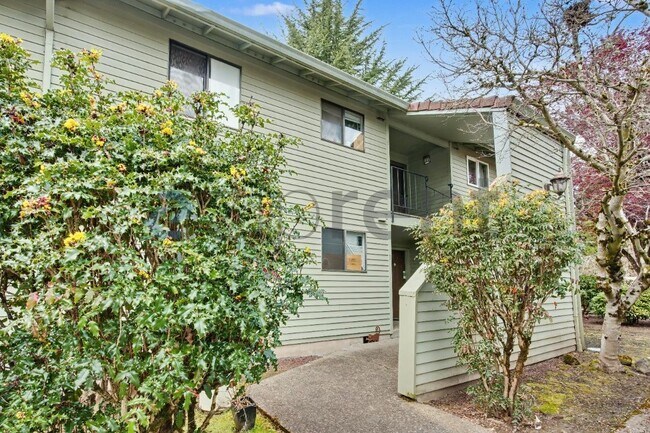 5160 SW 180th Ave in Beaverton, OR - Building Photo - Building Photo